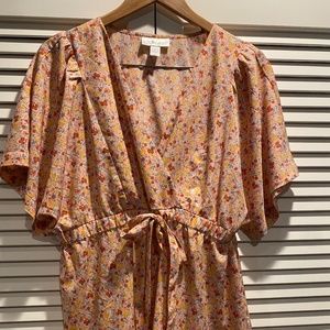 Motherhood Short Sleeve dress shirt